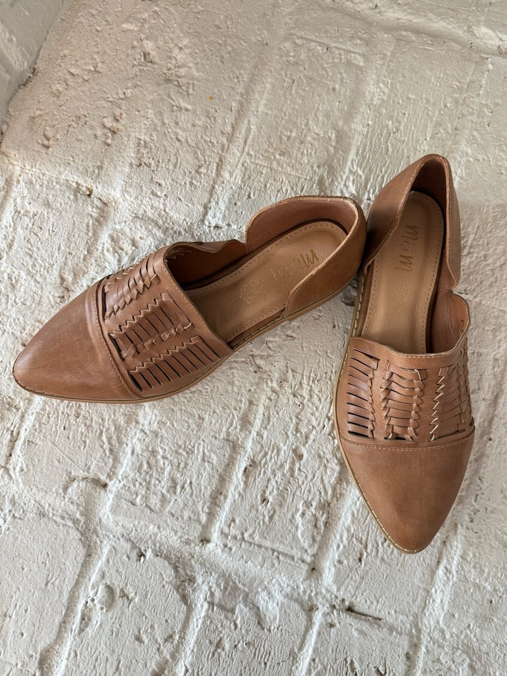 Mi.iM Tan Woven Pointed-Toe Flats